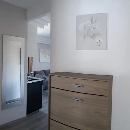 Апартаменты Lux Orlando *